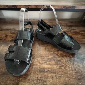 Vionic Roma Black Patent Leather Platform Wedge Croc pattern Sandals women's‎ 6